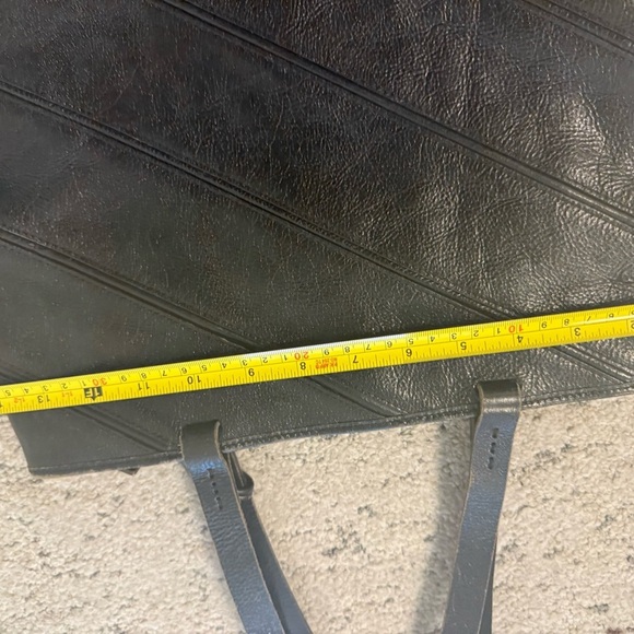 Danier vintage striped blank with brown rustic accents undertones in very good c - Picture 11 of 16